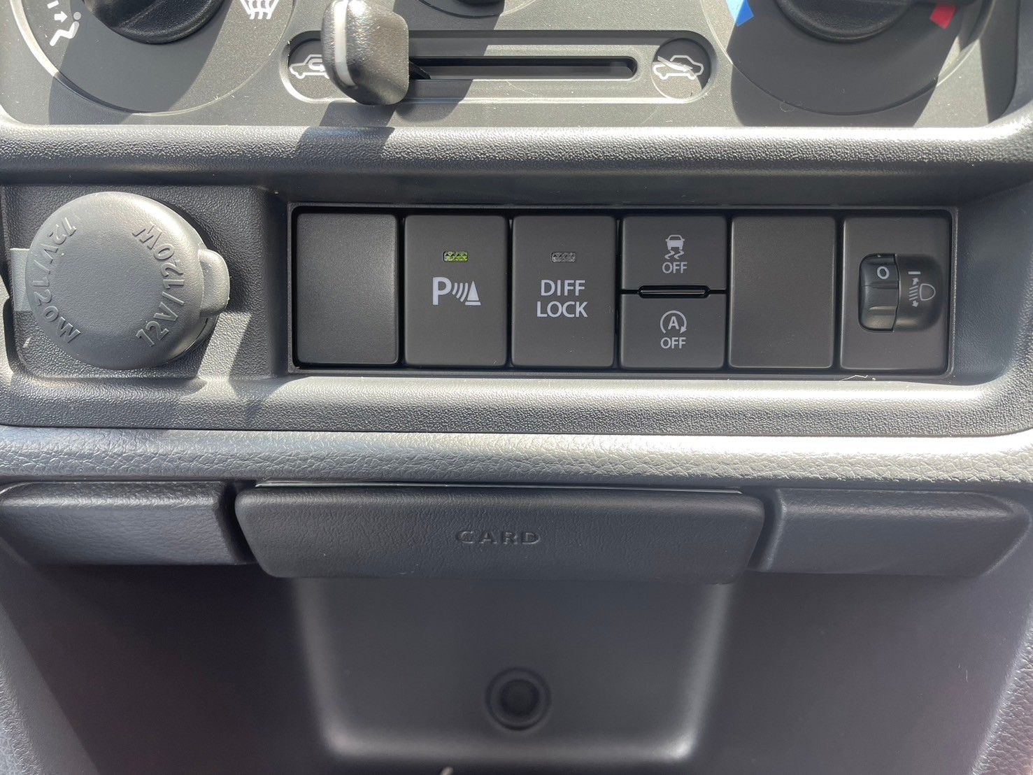 日産 クリッパートラック DX農繁　5MT　4WD